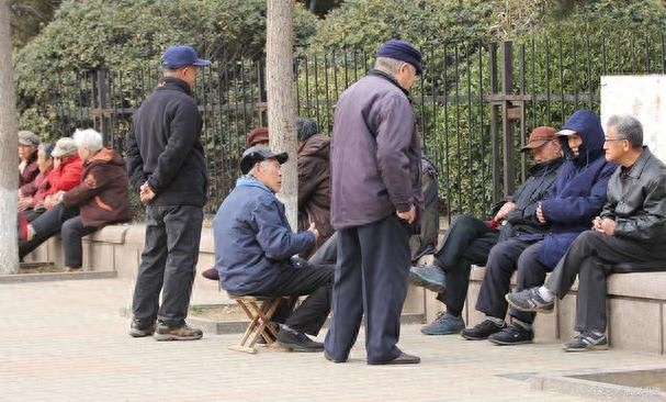 養生知識老年人_老年人養生保健十大注意事項_老年人養生應注意什么